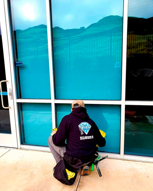Window-Cleaning-Diamonds-San-Jose